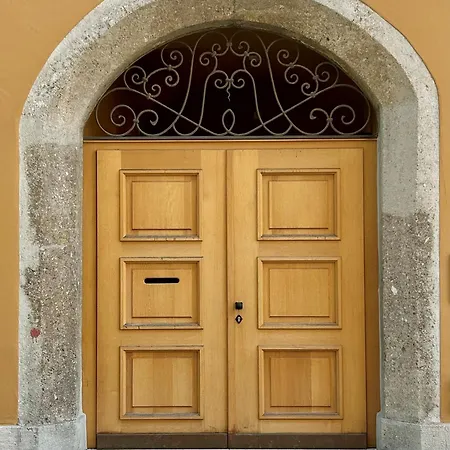 Loew 3 In The Heart Of By 360 Estates Apartment